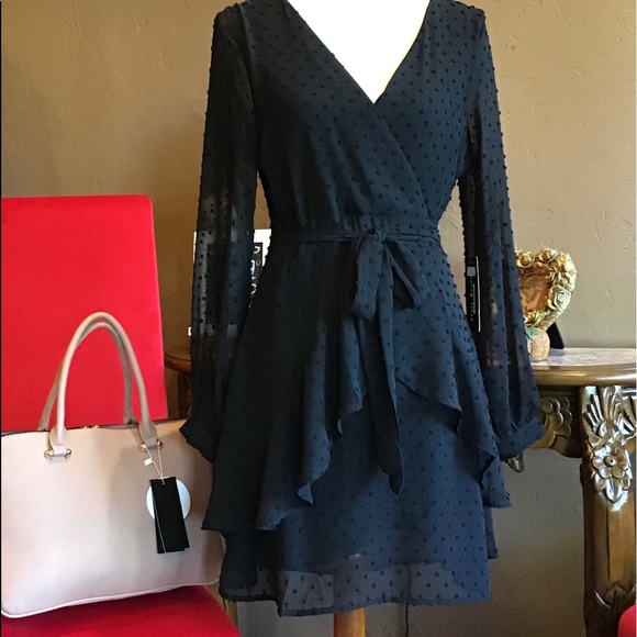 SOLD OUT - Picture 5 of 8